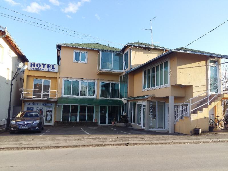 Hotel Djerdan Kraljevo Eksteriør billede